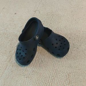 Blue toddler Crocs sandals